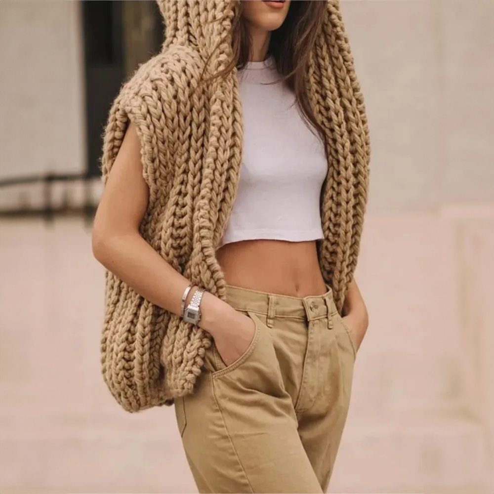 L'AURABLEND CHUNKY KNITTED SWEATER VEST
