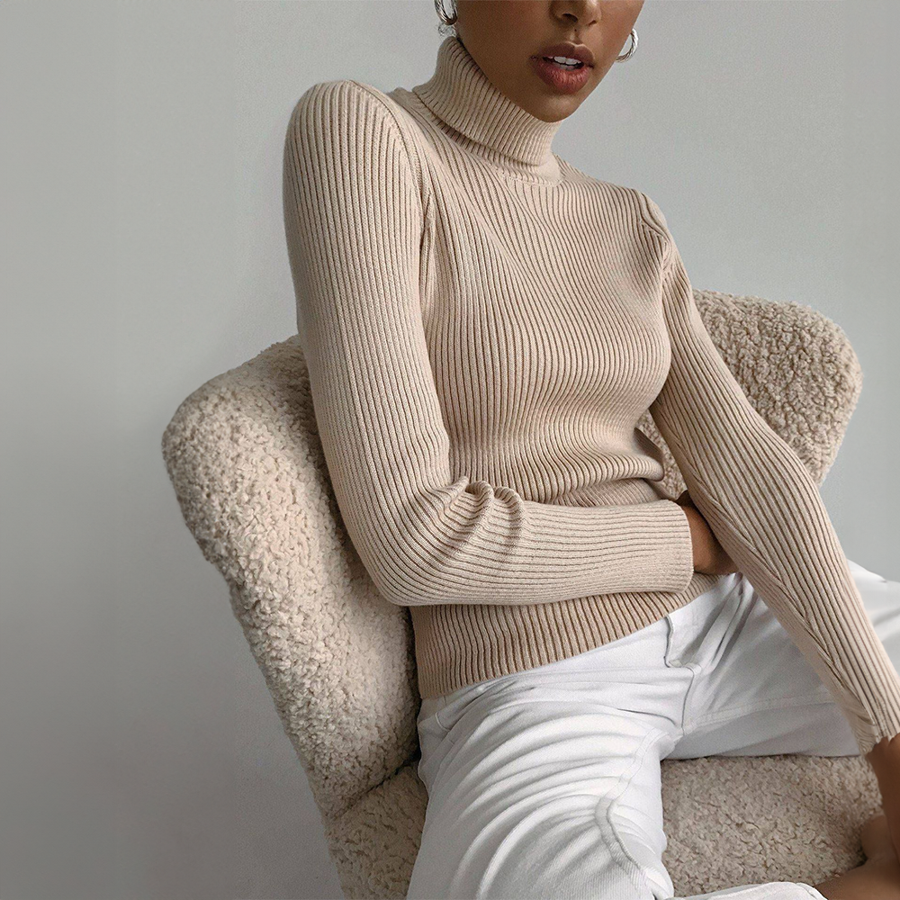 CHÉRIE KNITTED TURTLENECK SWEATER