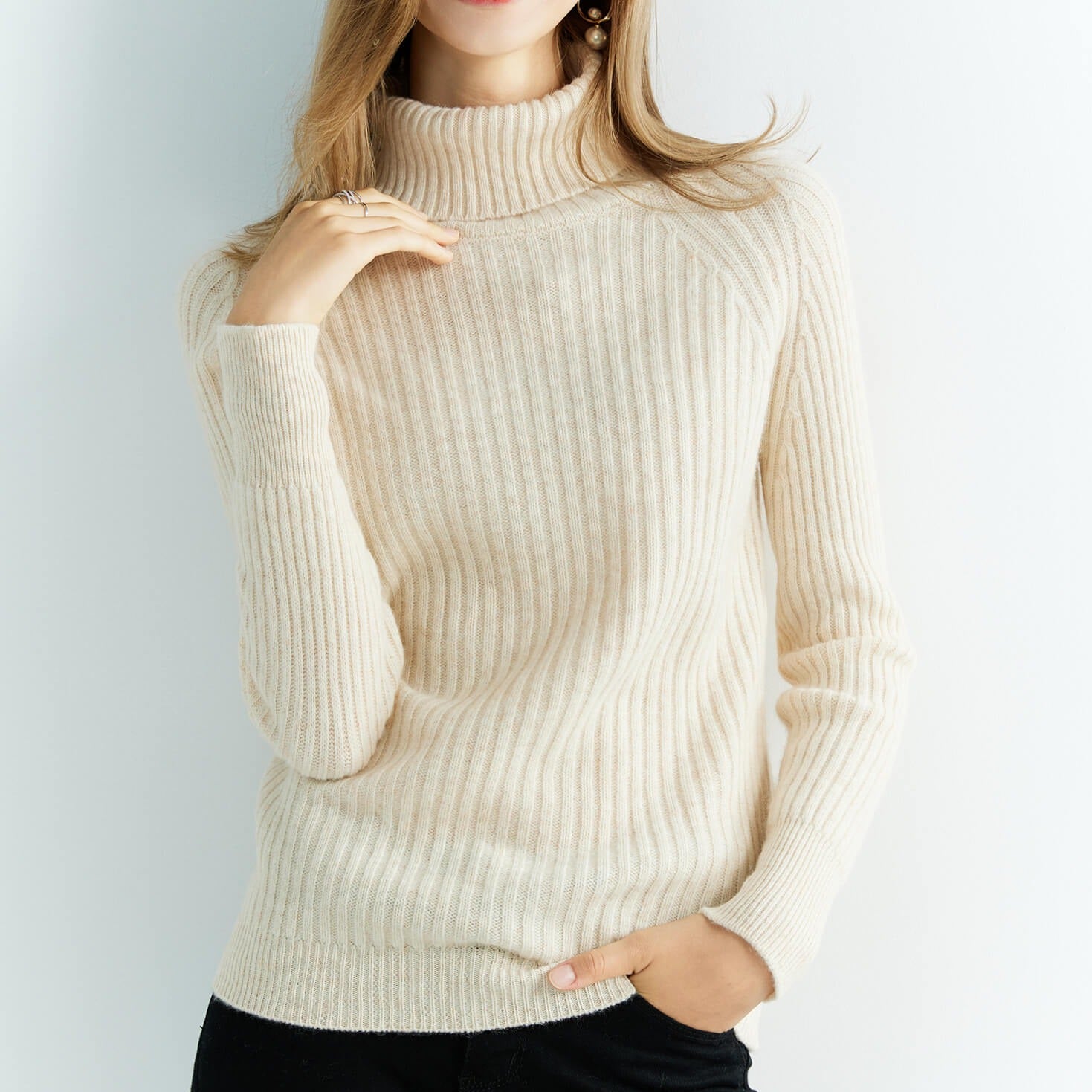 Lucimara Amma Elegant Wool Sweater